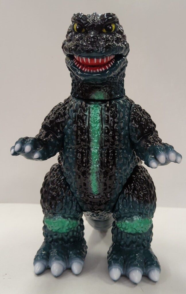 MEDICOM TOY 安楽安作劇場 安楽安作 ゴジラ(怪獣総進撃版) - メルカリ