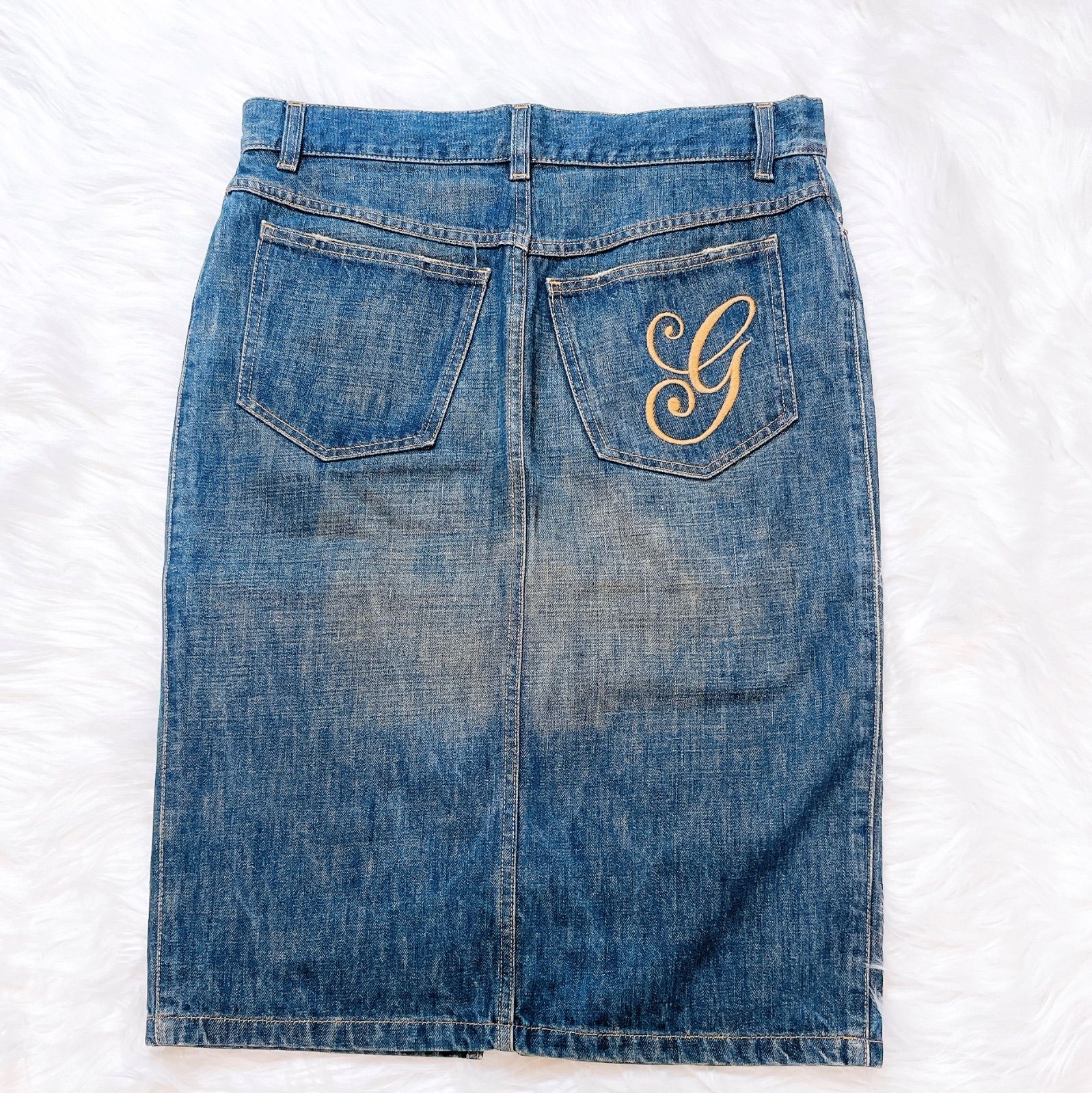 グッチ　コットンデニムひざ丈スカート　前スリット　ロゴマーク　インディゴ　XL グッチ コットンデニムひざ丈スカート 前スリット ロゴマーク