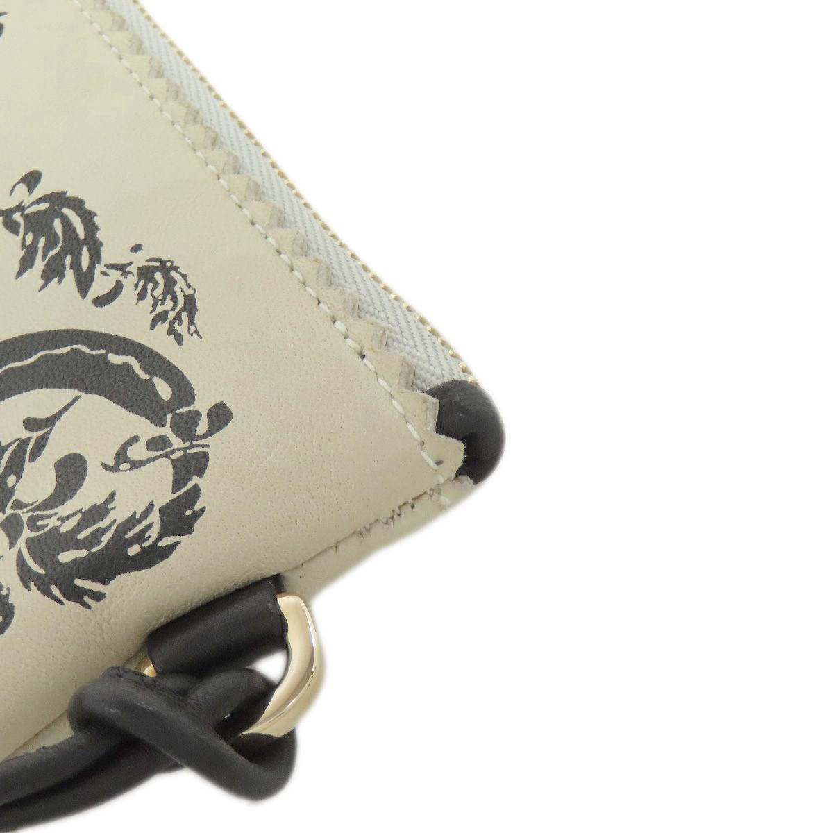 LOEWE ロエベ タッセルチャーム 総柄 化粧ポーチ ラムスキン  