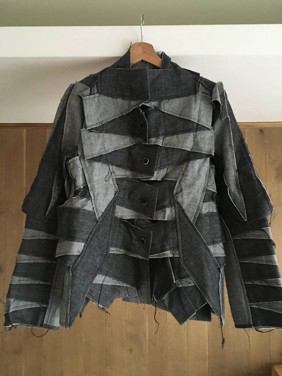 美品 ISSEY MIYAKE イッセイミヤケ デニムテープ叩きつけジャケット３