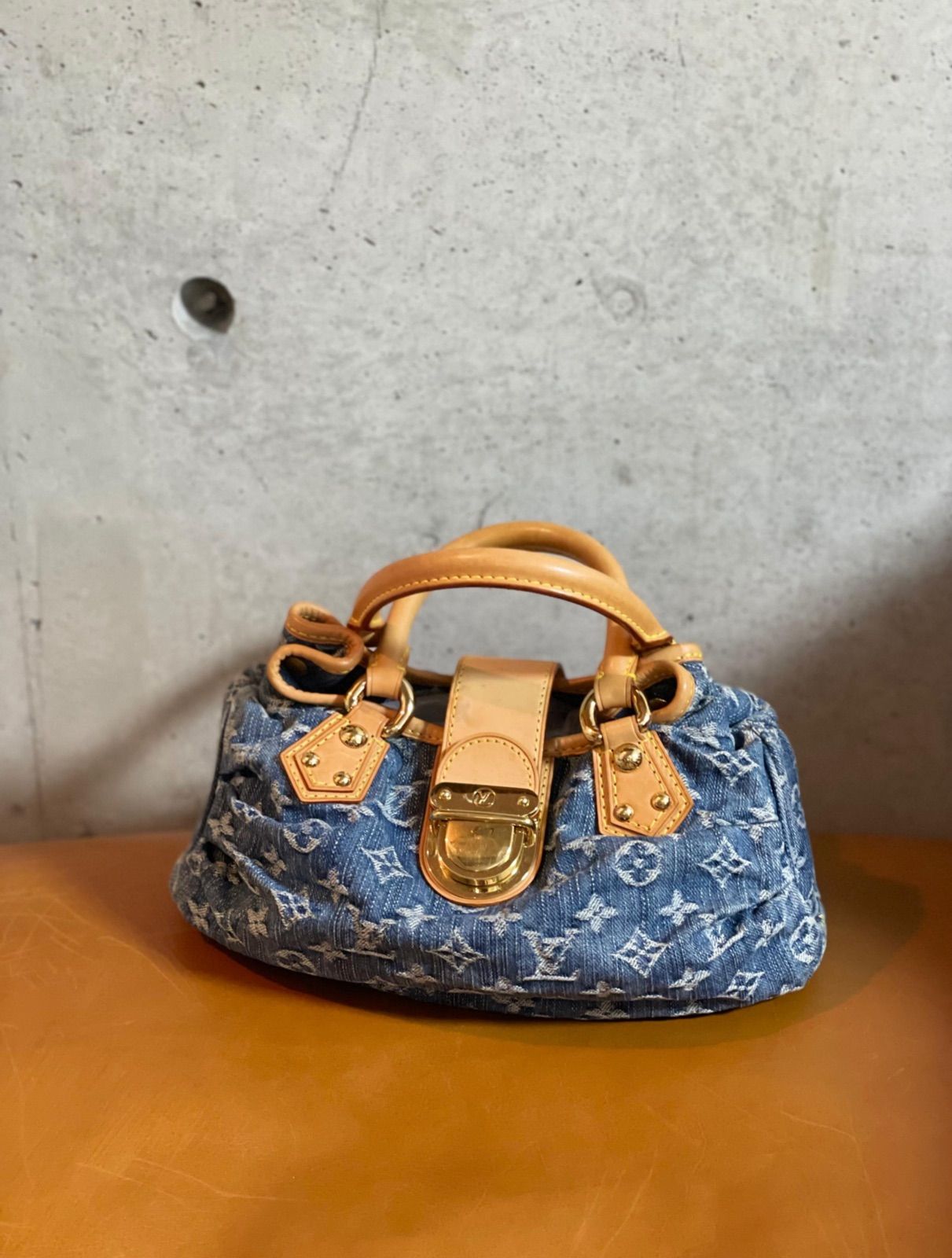 LOUIS VUITTON ルイヴィトン モノグラムデニム プリーティ ハンドバッグ M95020 【BK00081】 - メルカリ