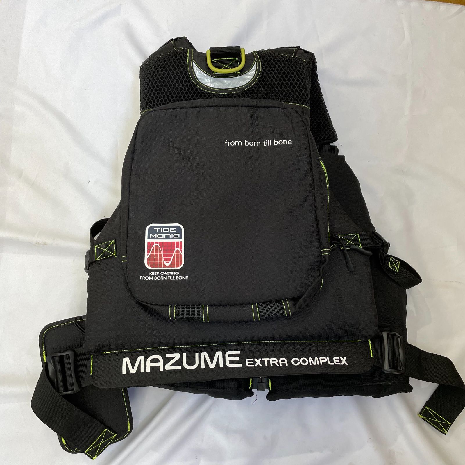 送料無料 美品 マズメ タイドマニアライフジャケット ブラック