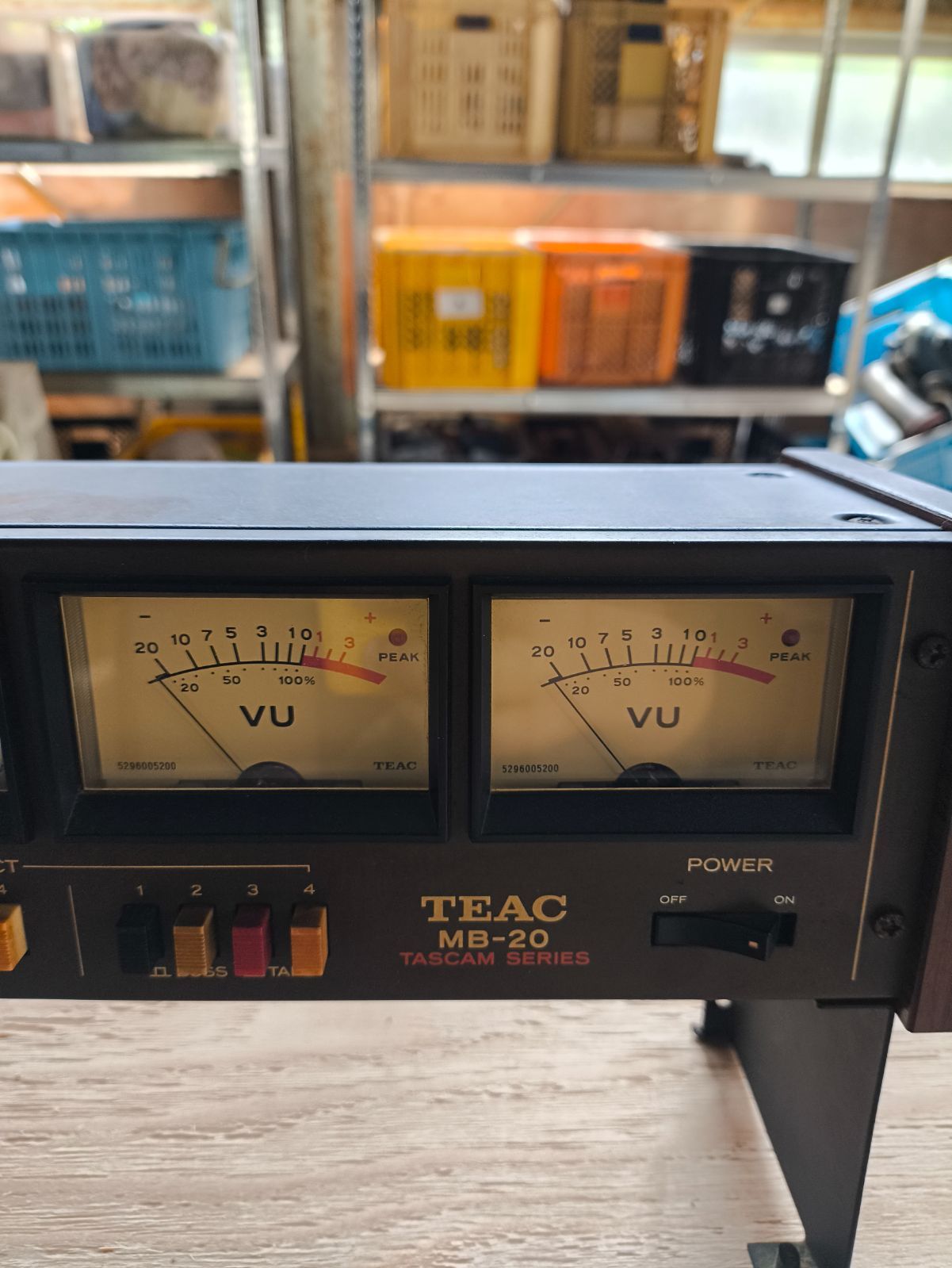 TEAC MB-20 4連VUメーター - メルカリ