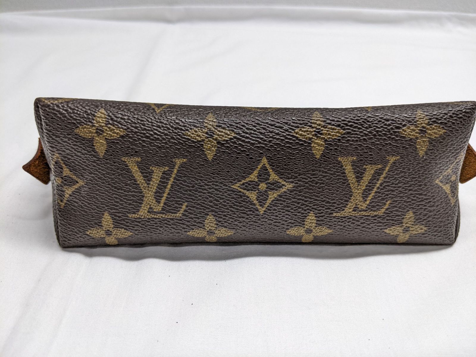 LV Louis Vuitton ルイヴィトン モノグラム ポシェットコスメティック