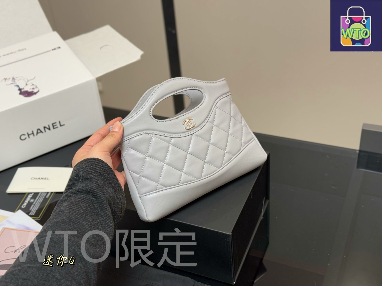 お洒落なバイカラー♡【CHANEL】シャネル 31 ミニトート 今日特価】Chanel シャネル 31バッグ シリーズ 可愛らしいミニ
