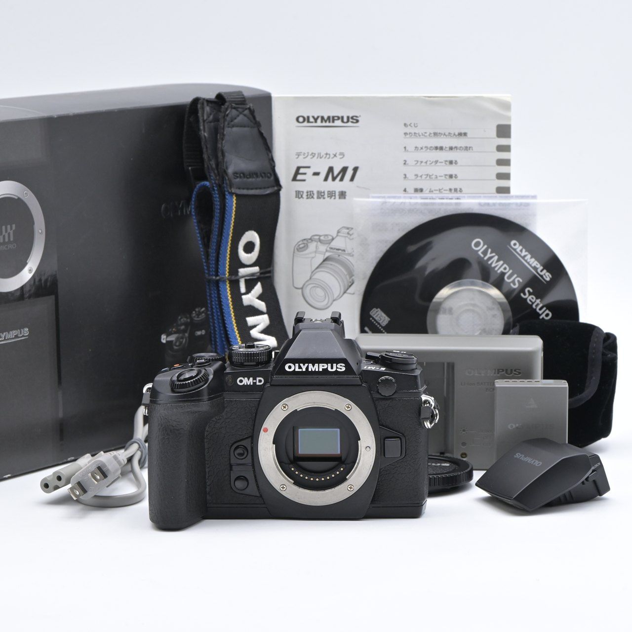 OLYMPUS オリンパス OM-D E-M1 ボディ ブラック ミラーレス一眼レフカメラ