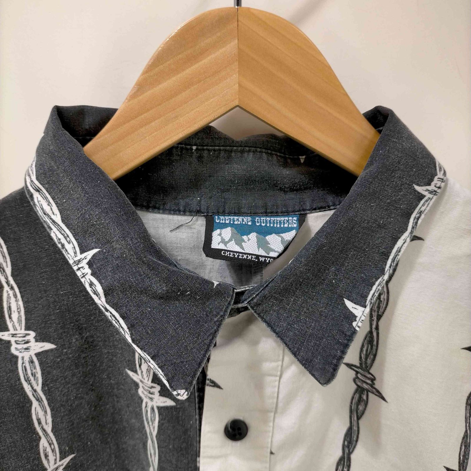 ユーズドフルギ USED古着 有刺鉄線 長袖シャツ メンズ 表記無 - メルカリ