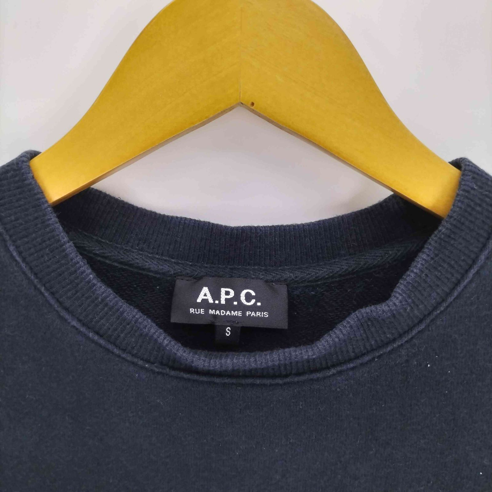 アーペーセー A.P.C. RUE MADAME PARIS ロゴ 刺繍 プルオーバー