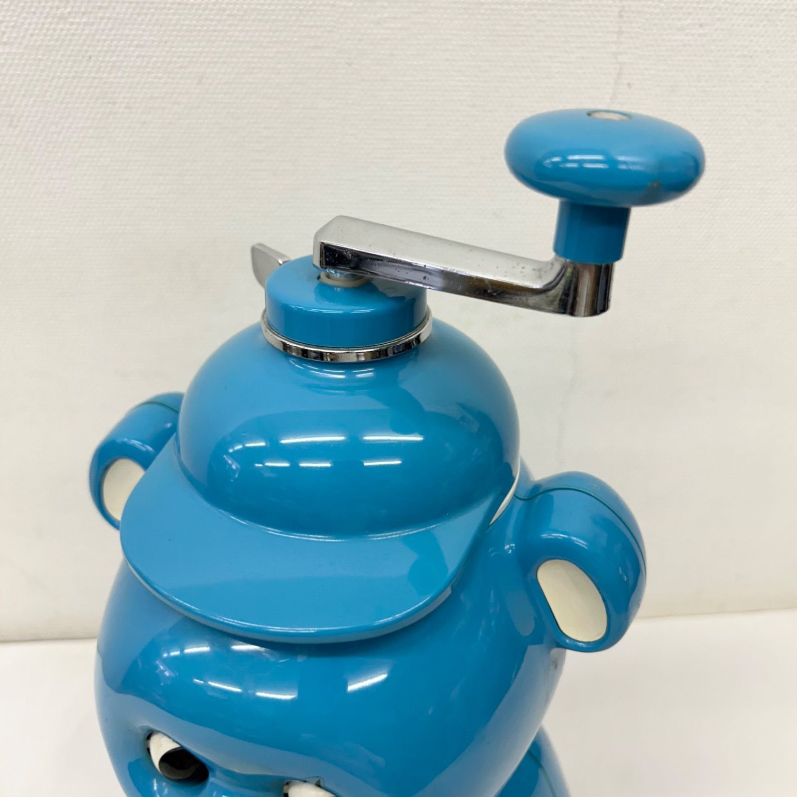 タイガー かき氷機 きょろちゃんABF-100 ブルー　[昭和レトロ] タイガー魔法瓶 きょろちゃん かき氷機 6月下旬発売 タイガー 氷