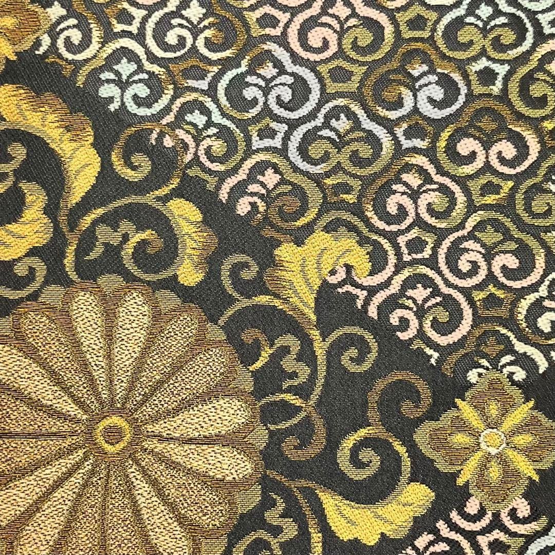 袋帯 斜め市松柄に華柄模様 薄黒色 金糸 O-3856 - メルカリ 