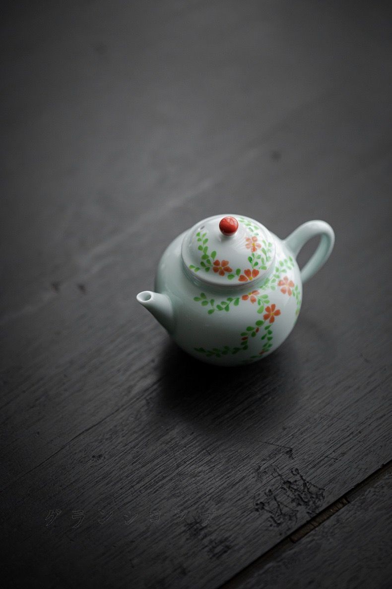 藍釉刻芭蕉葉杯 湯呑 中国茶器　飲茶食器 美品 美術品 装飾品 置物 藍釉刻芭蕉葉杯 湯呑 中国茶器 飲茶食器 美品 美術品 装飾品