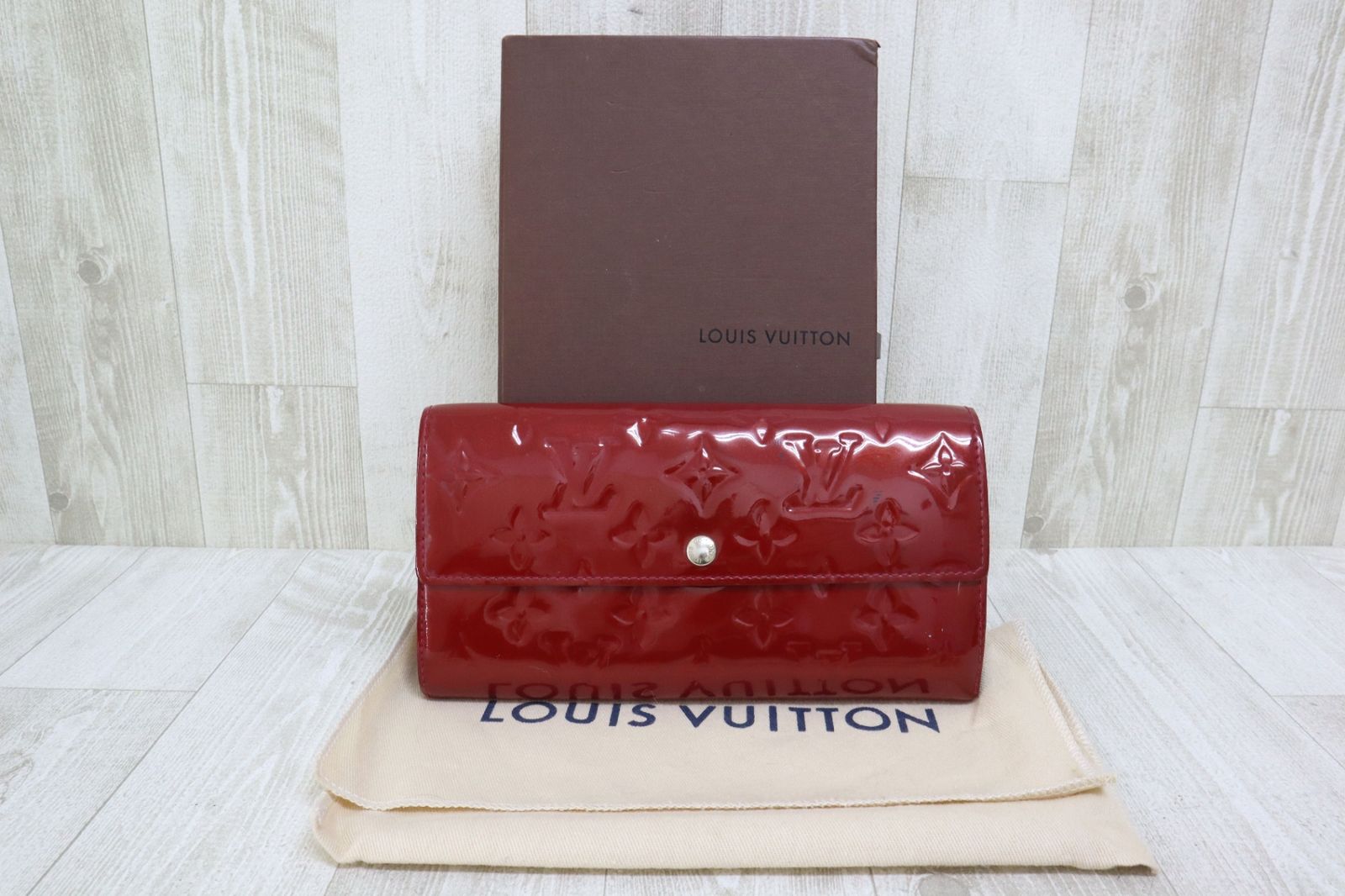 メーカー直売所 LOUIS VUITTON ルイヴィトン ヴェルニ モノグラム 長財布 小物