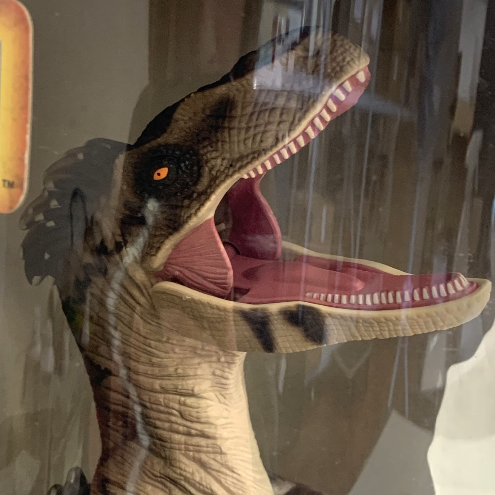 未開封品】JURASSIC PARK III Electronic Dino Chompin' Bank