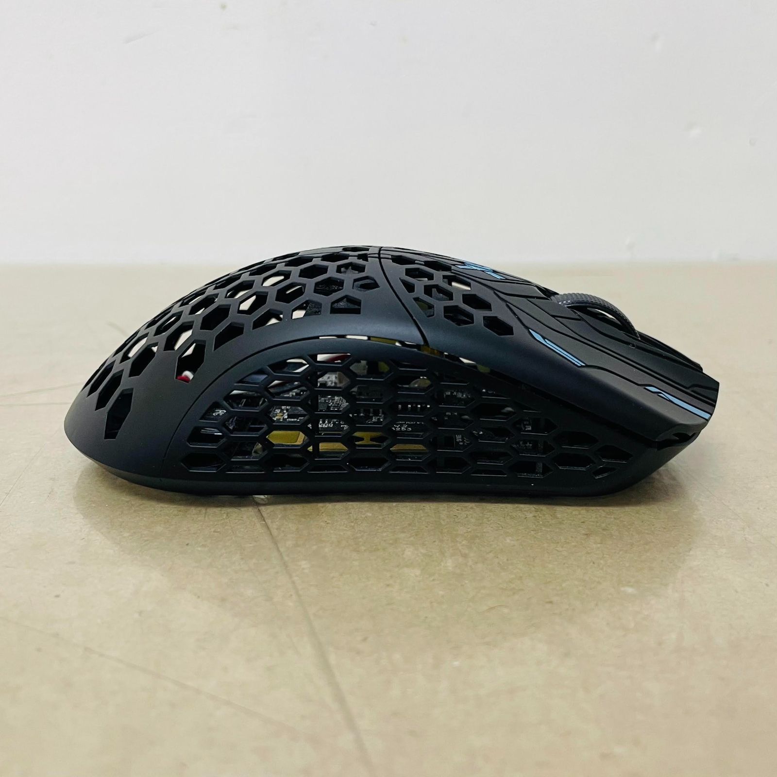 Finalmouse Ultralight X Phantom Lion (M)（FinalMouse