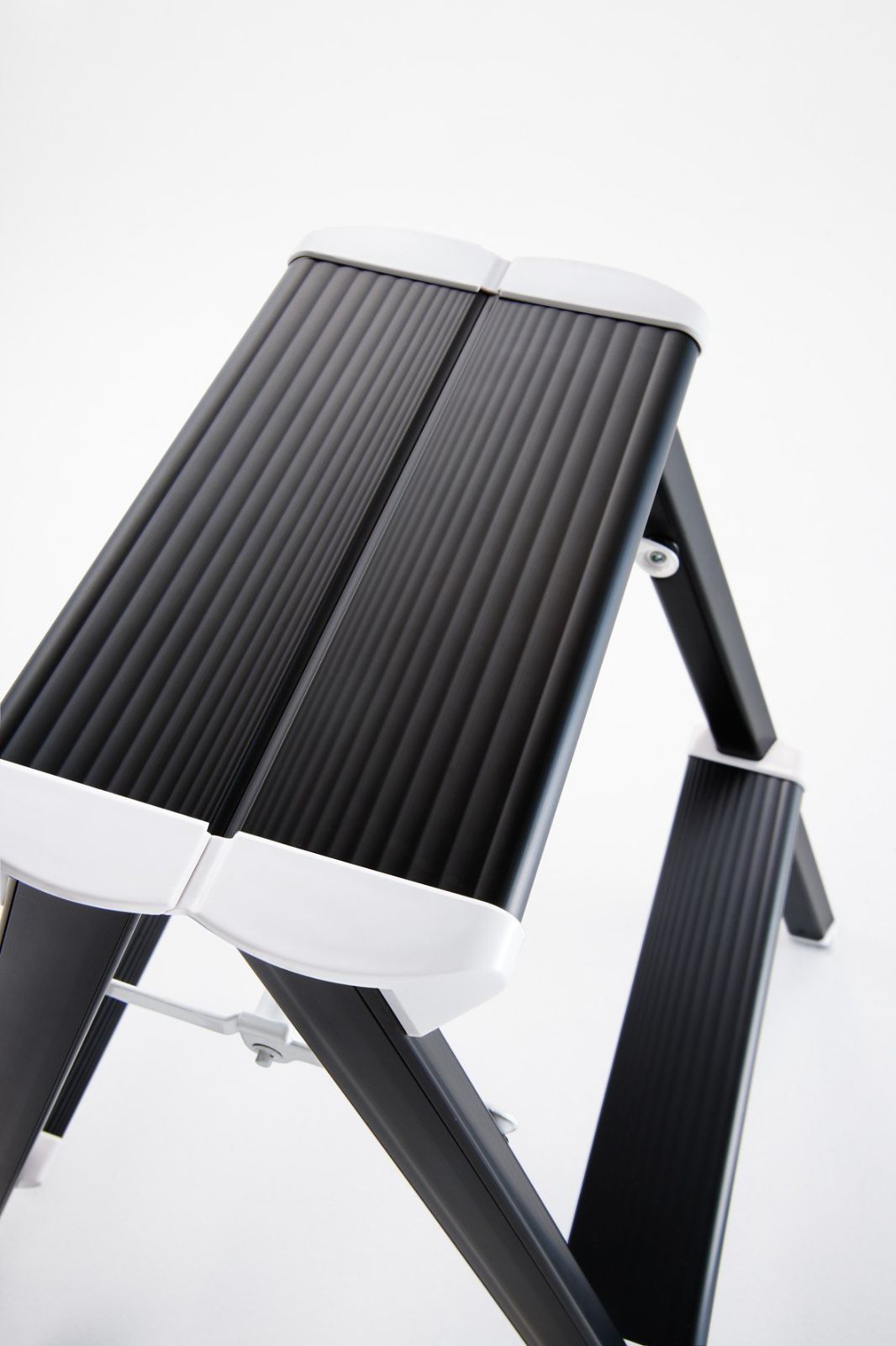 数量 スキットステップ 130㎏ 強力タイプ 強力踏台 ブラック SK 2.0-06 BK Hasegawa 0.56 m 16526