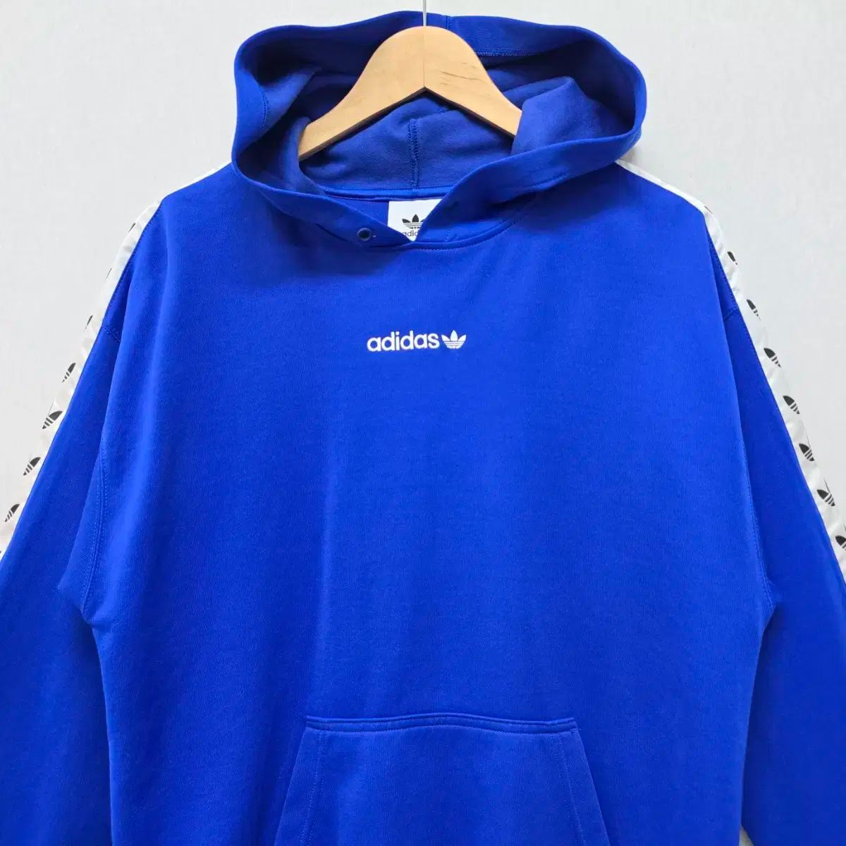 adidas Tape Adicolor TNT ジャケット - のみの通販 TNTテープロゴ