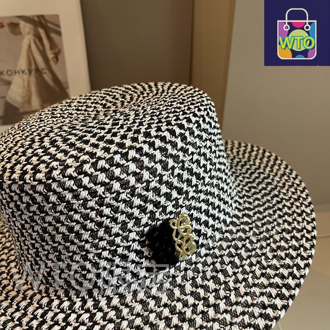 ロエベ　ハット LOEWE(ロエベ) アナグラムレザーバケットハット K000HB1X01