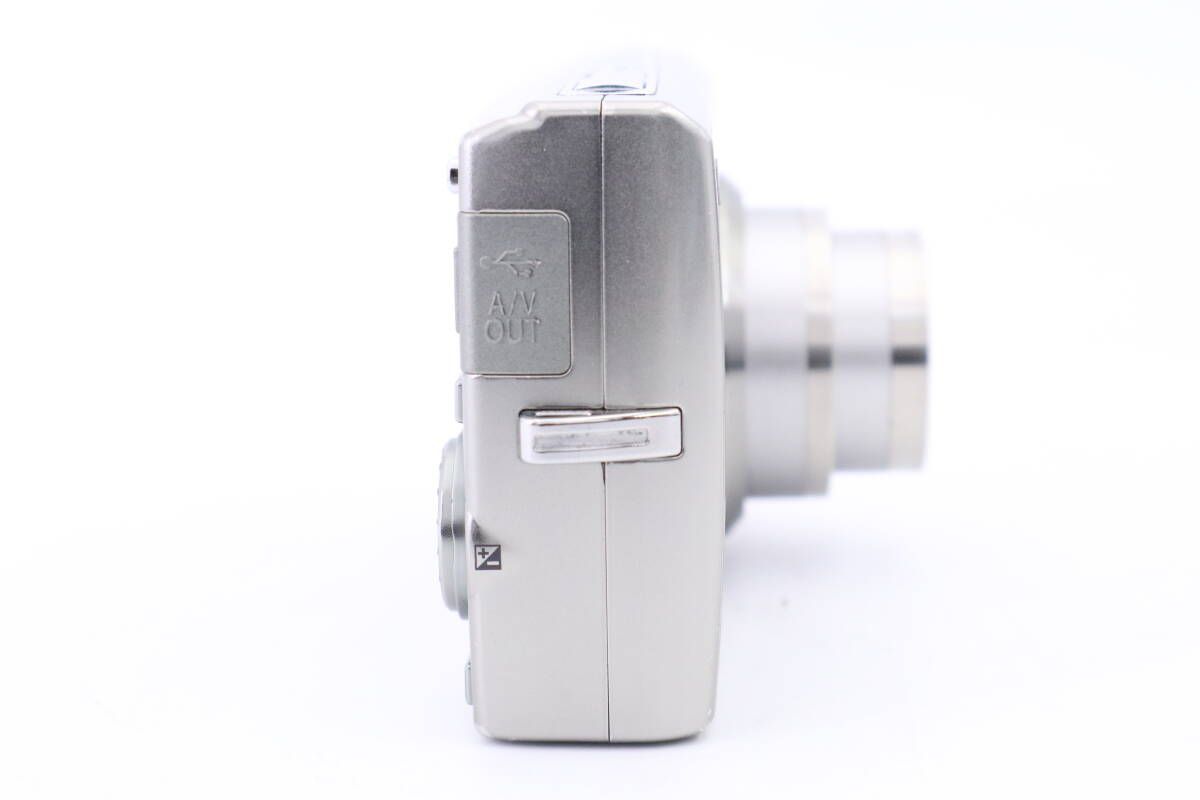 Nikon COOLPIX S600 ニコン コンパクトデジタルカメラ シルバー