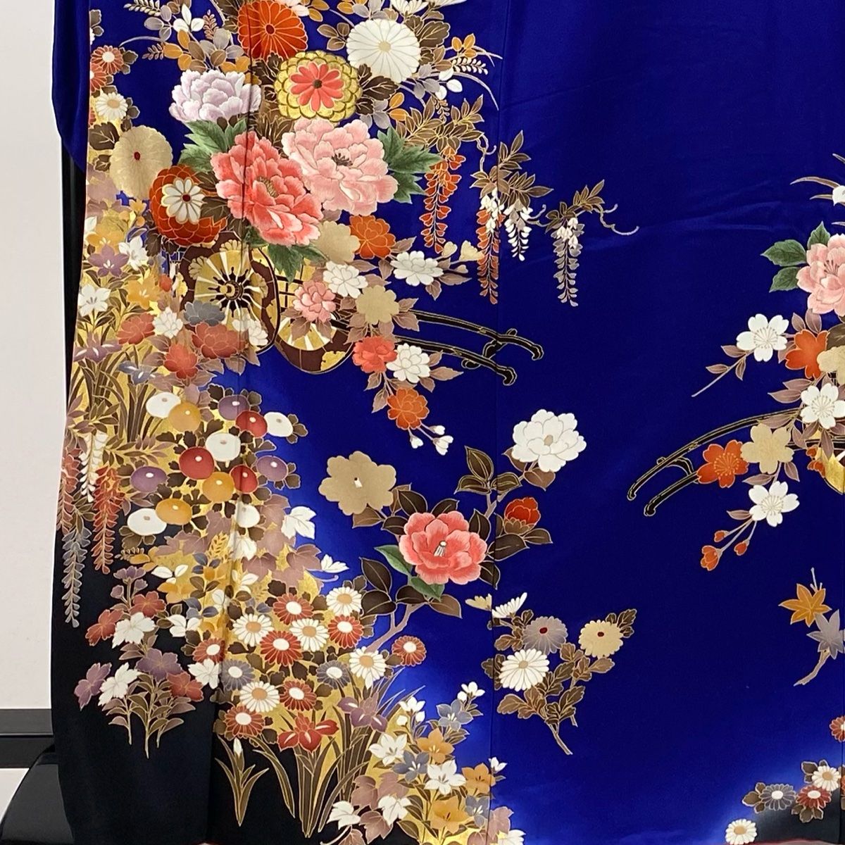 振袖 身丈167.5cm 裄丈68.5cm L 袷 花車 牡丹 金糸 刺繍 青紫 正絹 秀品