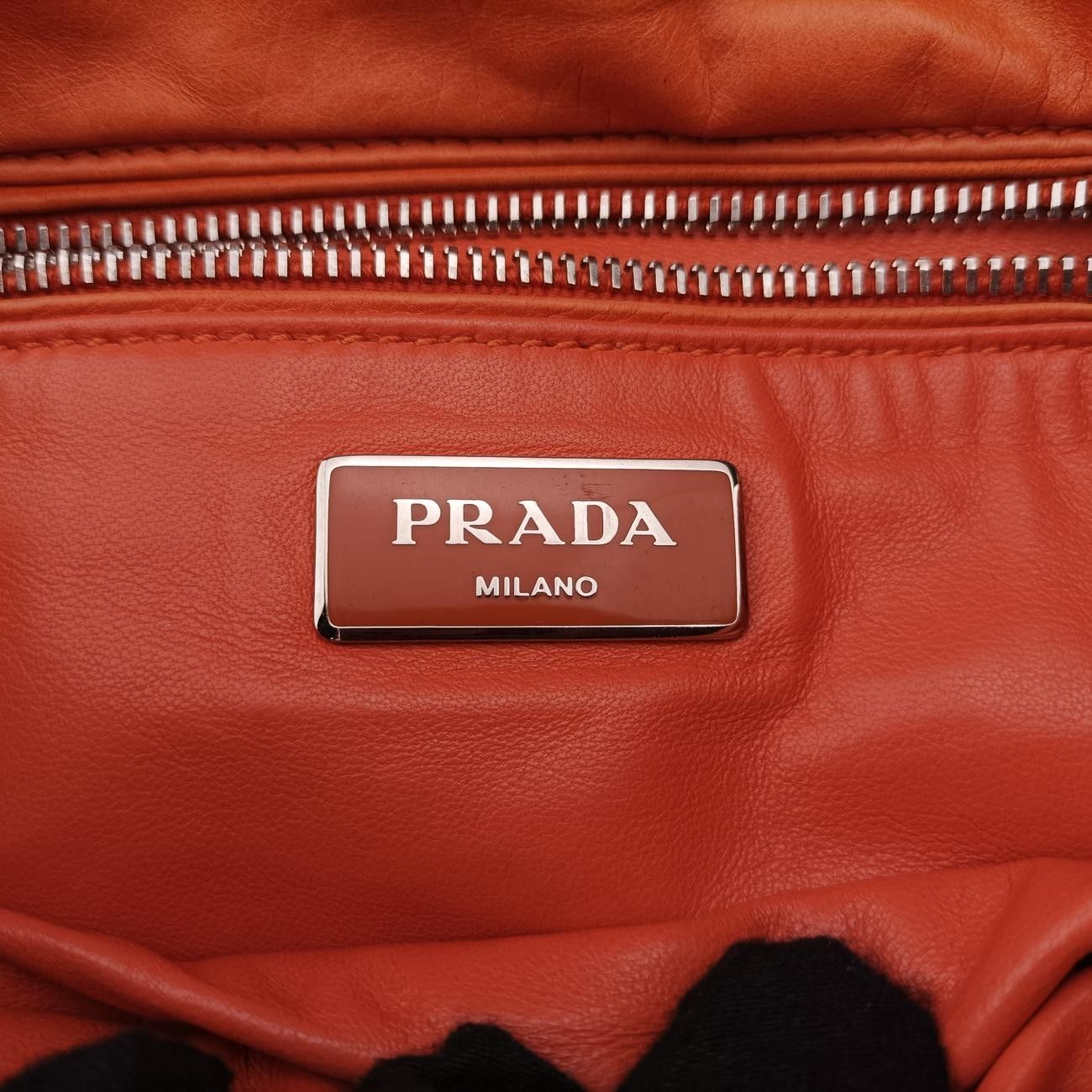 プラダPradaナッパボマー サウンドチェーン フラップ オレンジ ラムスキン 25 DECORATOM_COM_BR