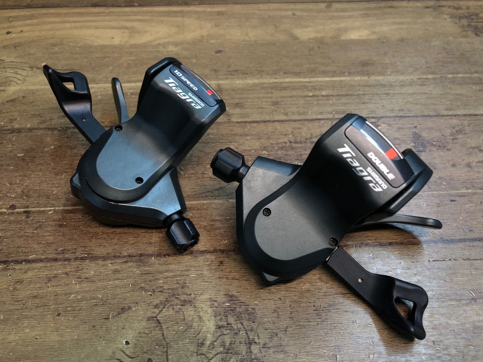 Shimano Tiagra シフター　4700系 IN718 シマノ SHIMANO ティアグラ Tiagra SL-4700 シフトレバー 左右