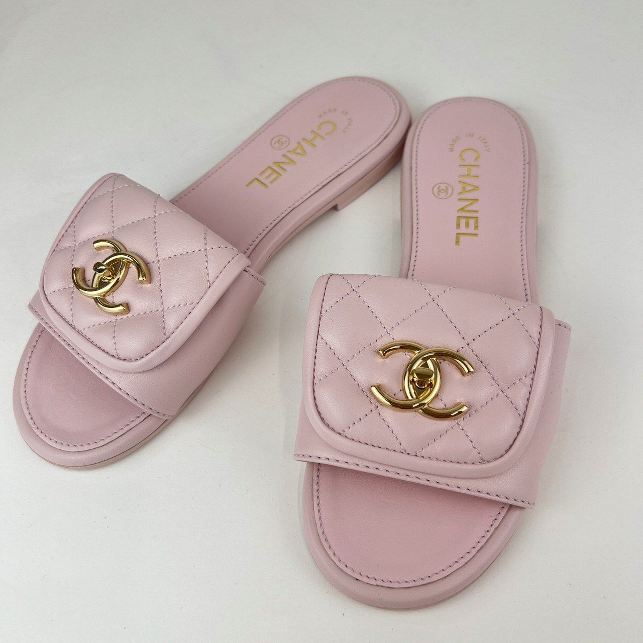 ミュール CCロゴ