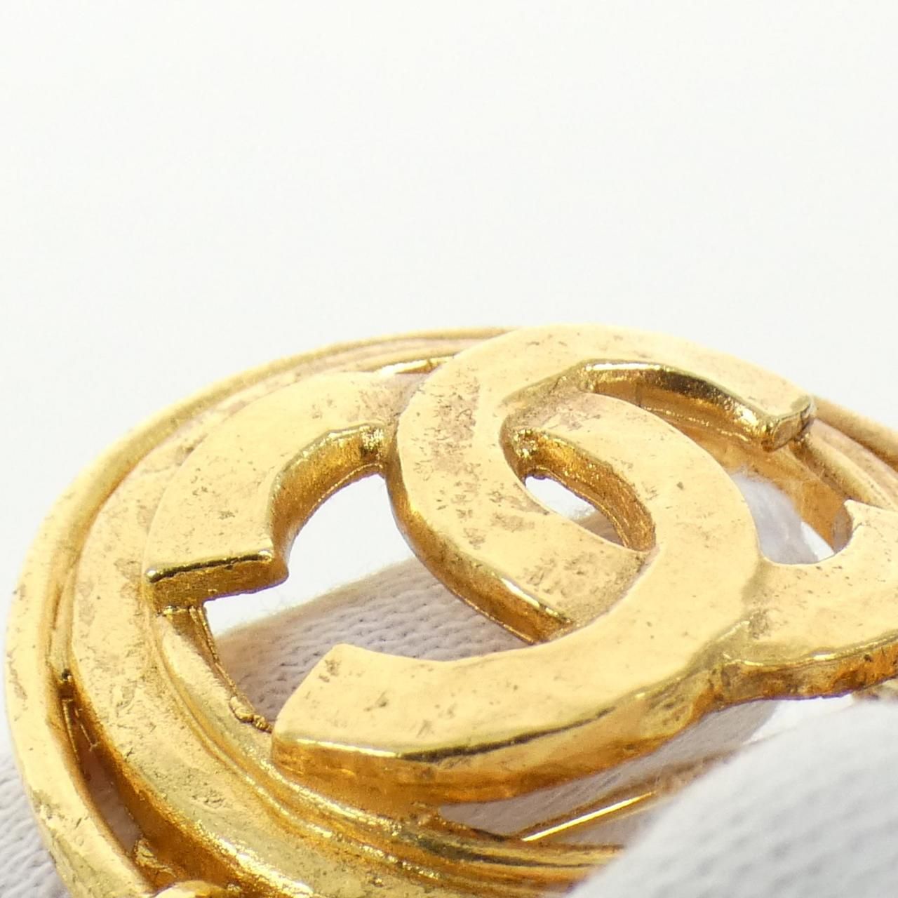 ヴィンテージCHANELブローチ ヴィンテージCHANEL ブローチ - メルカリ