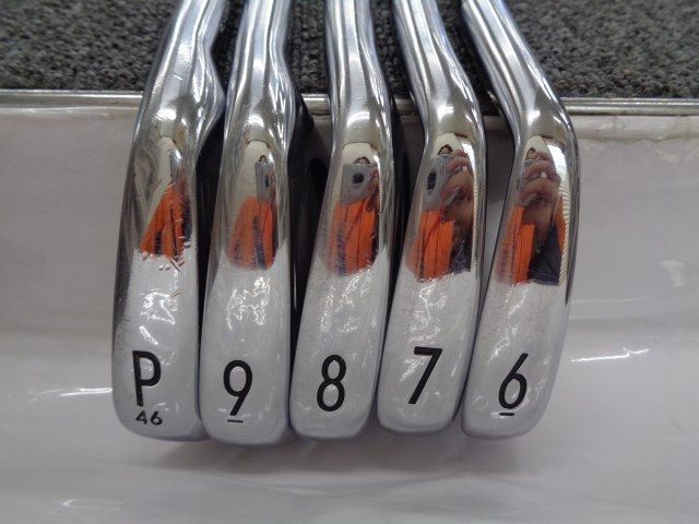 セール格安 中古 タイトリスト T100/AMT TOUR WHITE/S200/29[2779