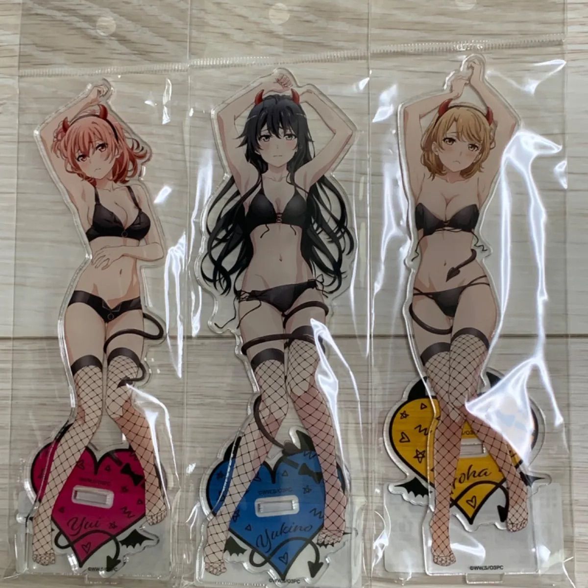 ミ*い様 アクリルスタンド 水着キャラクター 3人セット　俺ガイル ミ*い様 アクリルスタンド 水着キャラクター 3人セット 俺ガイル
