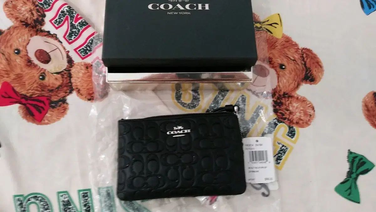 正規店購入　コーチ　ミニポーチ　新品未使用 新品未使用】COACHコーチ☆ポーチ☆カードケース☆コインケース