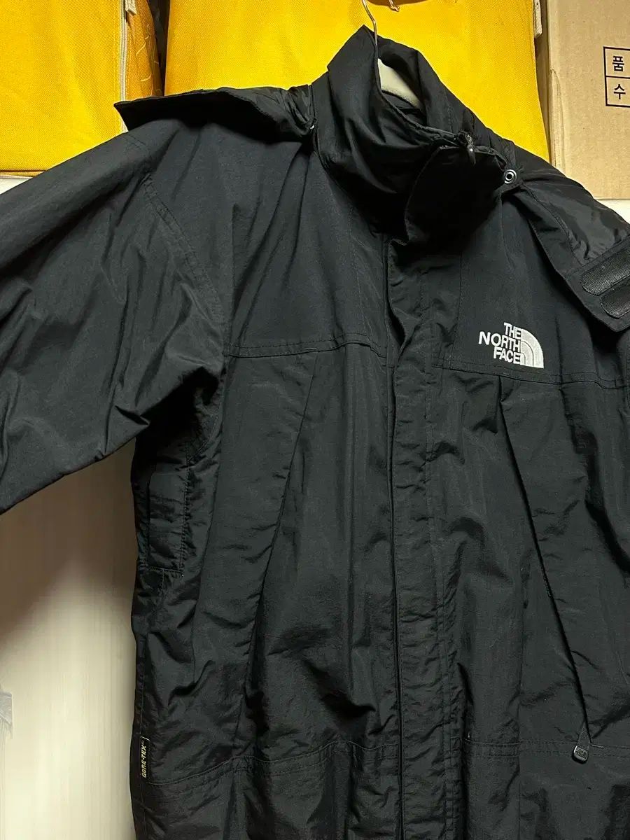 【全国無料，全国無料，HOT】 THE NORTH FACE(ザノースフェイス) ゴアテックス ウインドブレーカー (ウインドブレーカー) 100 サイズ ジャンパー・ブルゾン