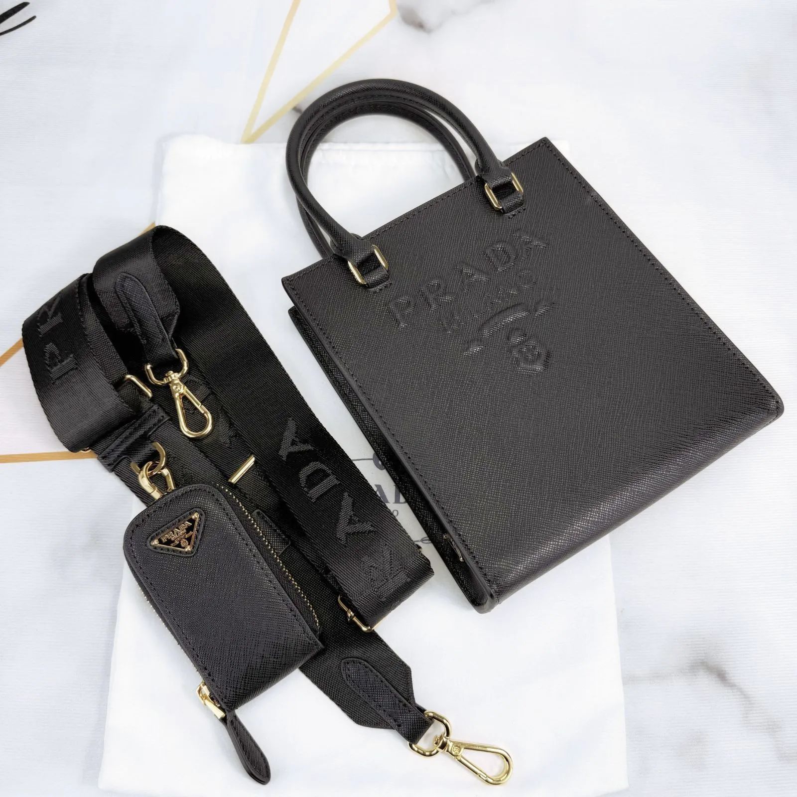 極美品】PRADA プラダ Saffiano レザー トートバッグ ブラック  