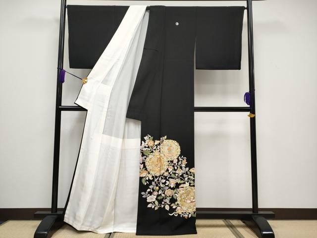 平和屋本店 上 創業460年 千總 黒留袖 長襦袢セット 駒刺繍 花鳥唐草絵皿文 金彩 高島屋扱い CYAA1618s5