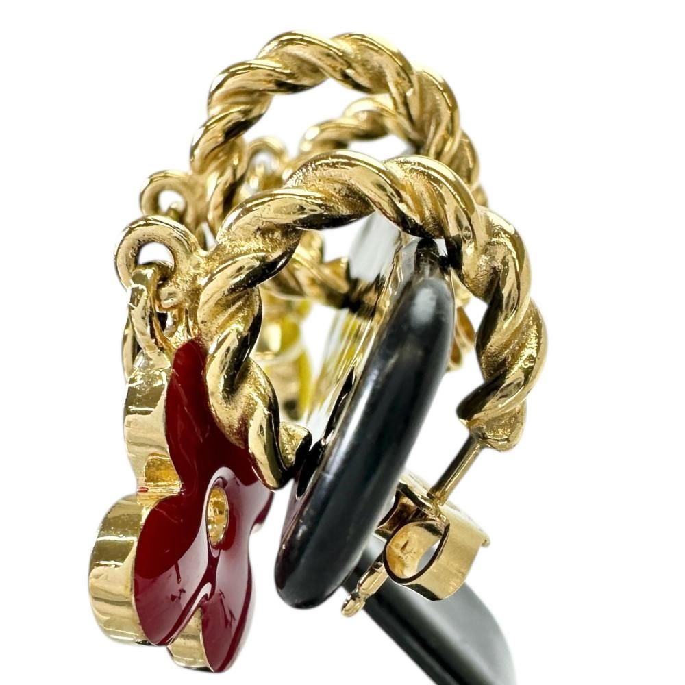 ルイヴィトン　ゴールドトーン ハート型 フラワーピアス 人気☆Louis Vuitton☆ゴールド フラワー ピアス (Louis Vuitton