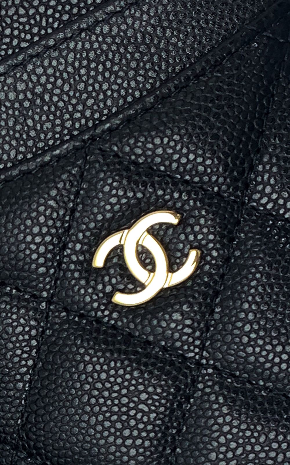 CHANEL シャネル キャビアスキン 黒 ブラック ゴールド金具 CCマーク ココマーク マトラッセ パスケース AP3595 カードケース 小物  ブランド