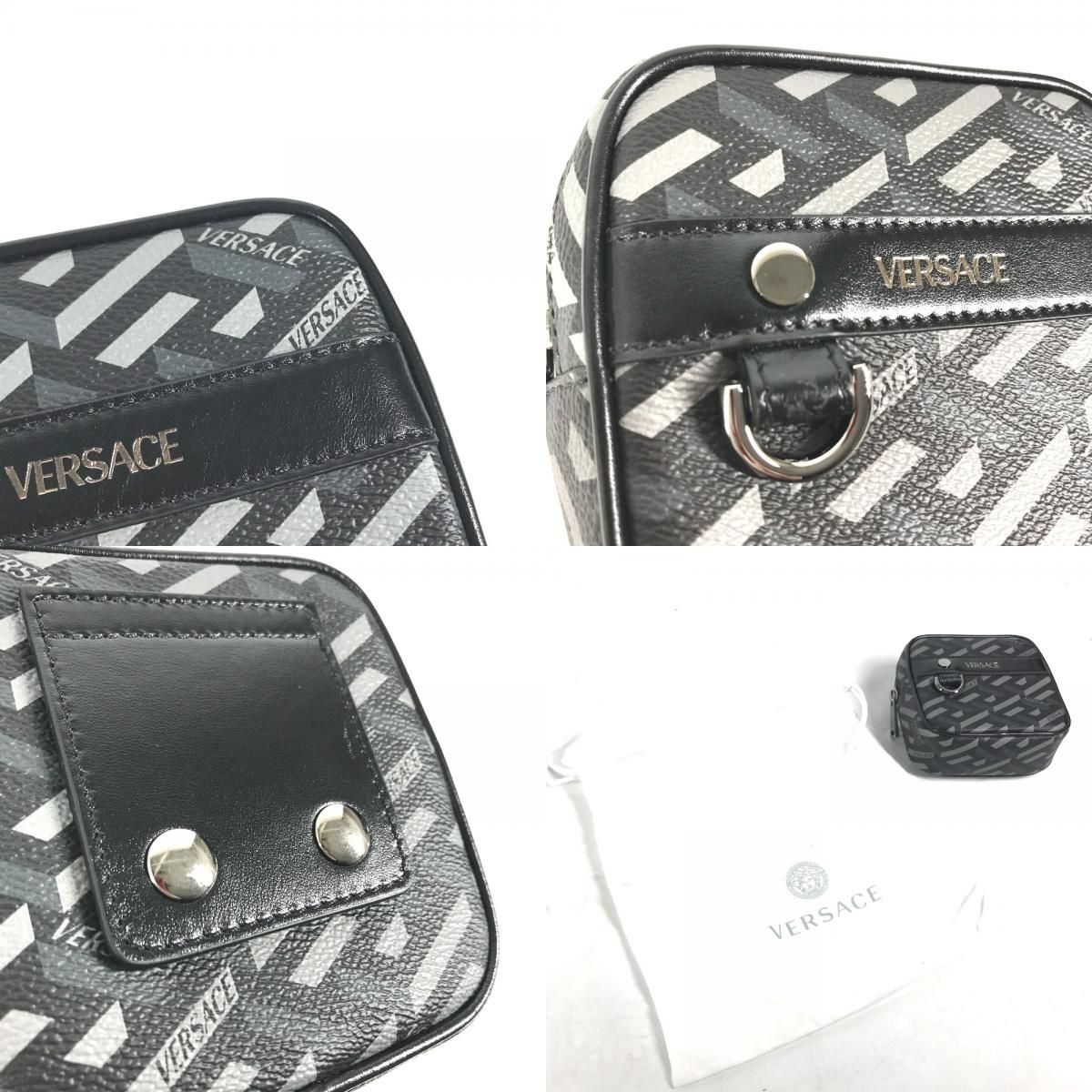 VERSACE ヴェルサーチ ポーチ 総ロゴ ラグレカ スクエア レザー - メルカリ