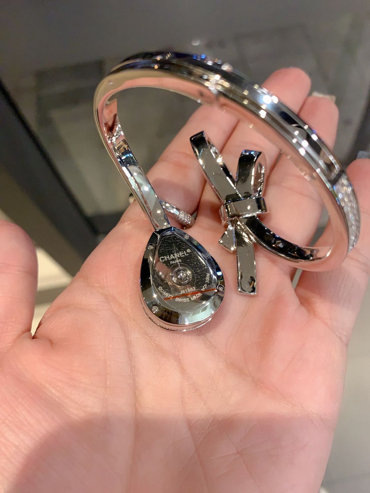 新しいスタイル ちょうネクタイ