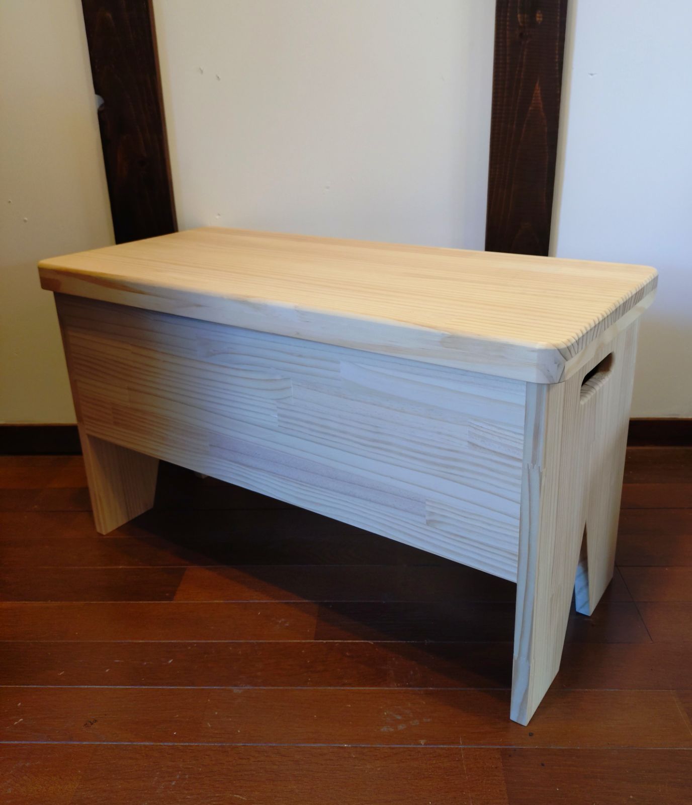 オーダー 蓋付き収納ベンチ たっぷり収納スペース