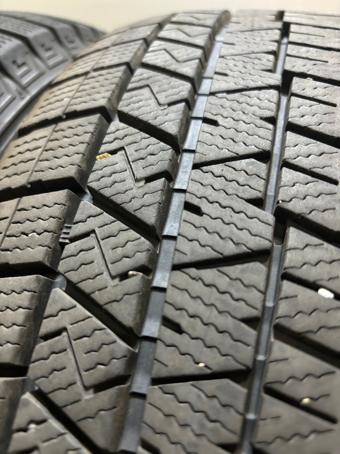 ★215/60R17 DUNLOP/WINTER MAXX 03 22年製 スタッドレス 4本 ダンロップ ウィンターマックス エスティマ C-HR (2-G251)