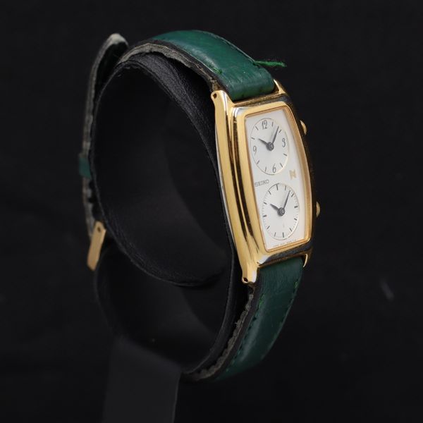 【美品　稼働品】SEIKO ノイエ クォーツ 腕時計 1E20-3A00 楽天市場】【中古品】 セイコー 腕時計 ノイエ 1E20-3A00
