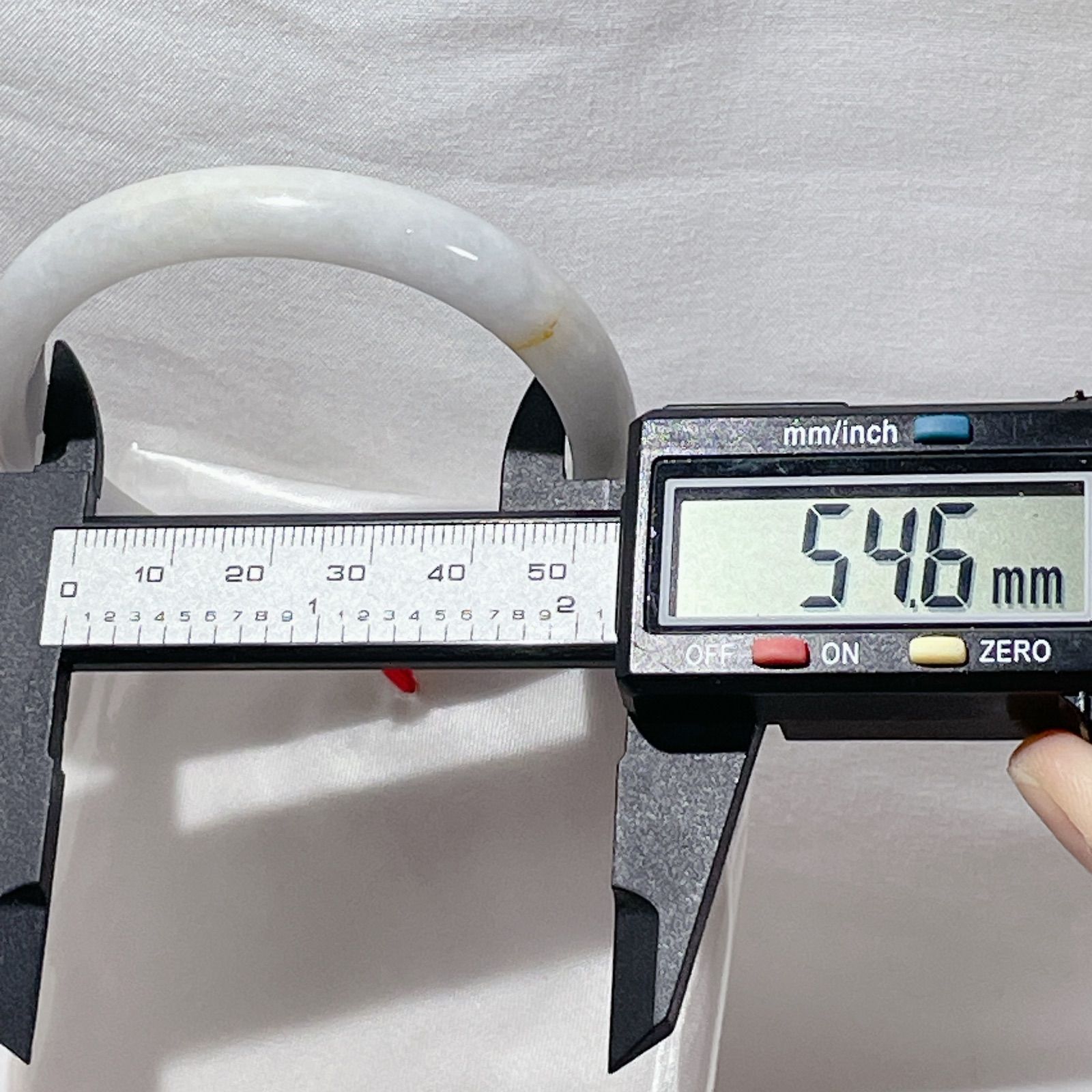 【新入荷】本翡翠保証‼️天然翡翠　藍水バングル　内径約55.7mm 鑑定書付 新入荷】本翡翠保証‼️天然翡翠 藍水バングル 内径約55.7mm 鑑定書付