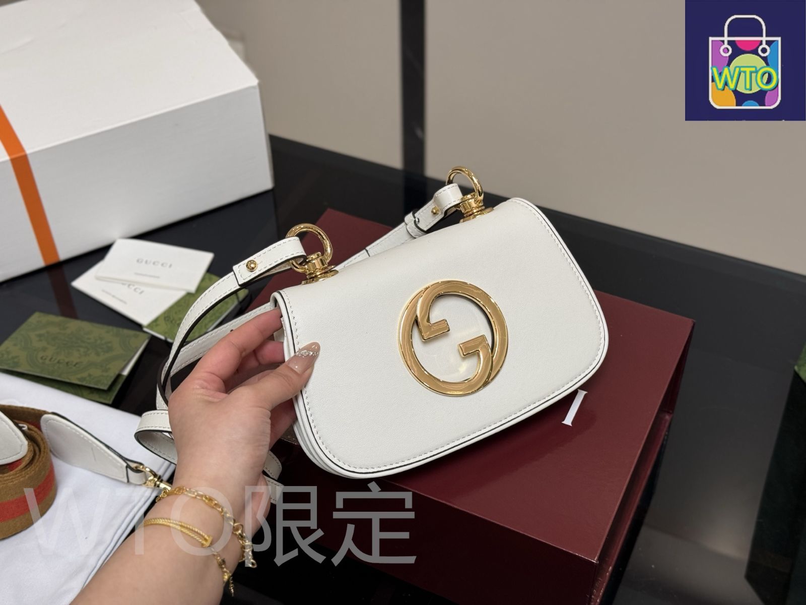 今日特価】Gucci Blondie Shoulder Bag グッチ ブロンディ
