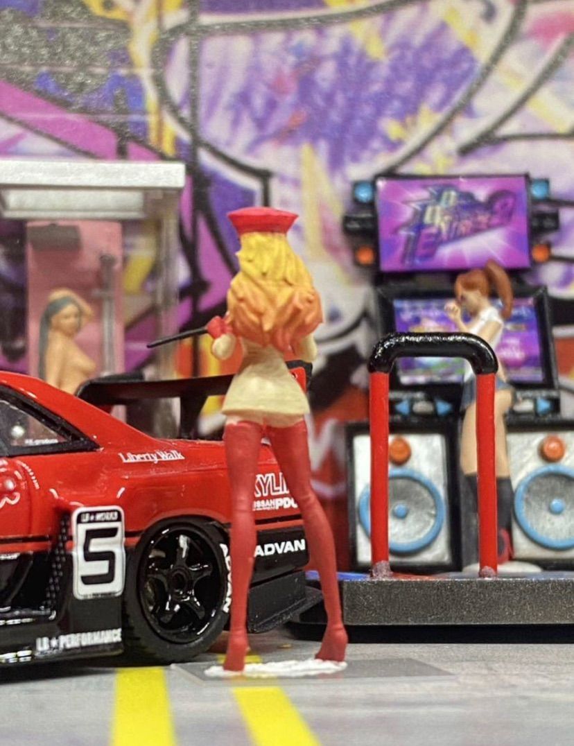 1/64 ミニカーフィギュア 女の子5体セット 完成品 1/12 jk5 女子高生 フィギュア ミニカーに 1/64より大