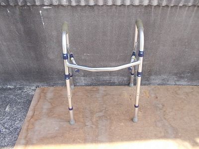 室内用歩行器　セーフティーアームーウォーカー　高さ81〜91 非課税】歩行器 セーフティーアームUXタイプウォーカー SAUX