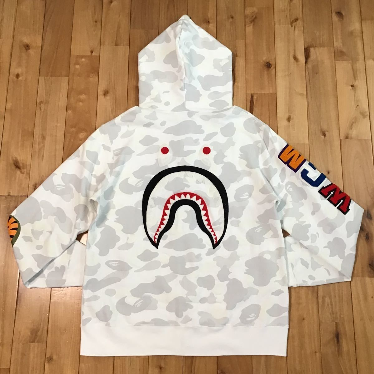 ☆蓄光☆ XL EMBROIDERY shark full zip hoodie City camo シャーク 