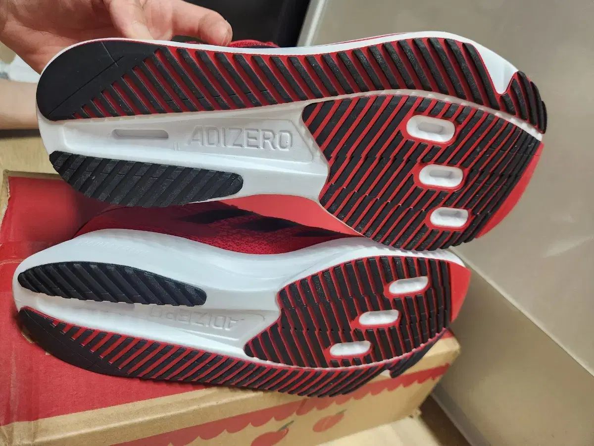 ランニングシューズ