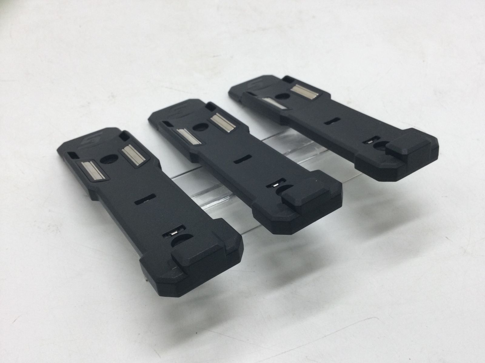 スナップオン 3pcマグネット式缶ホルダー