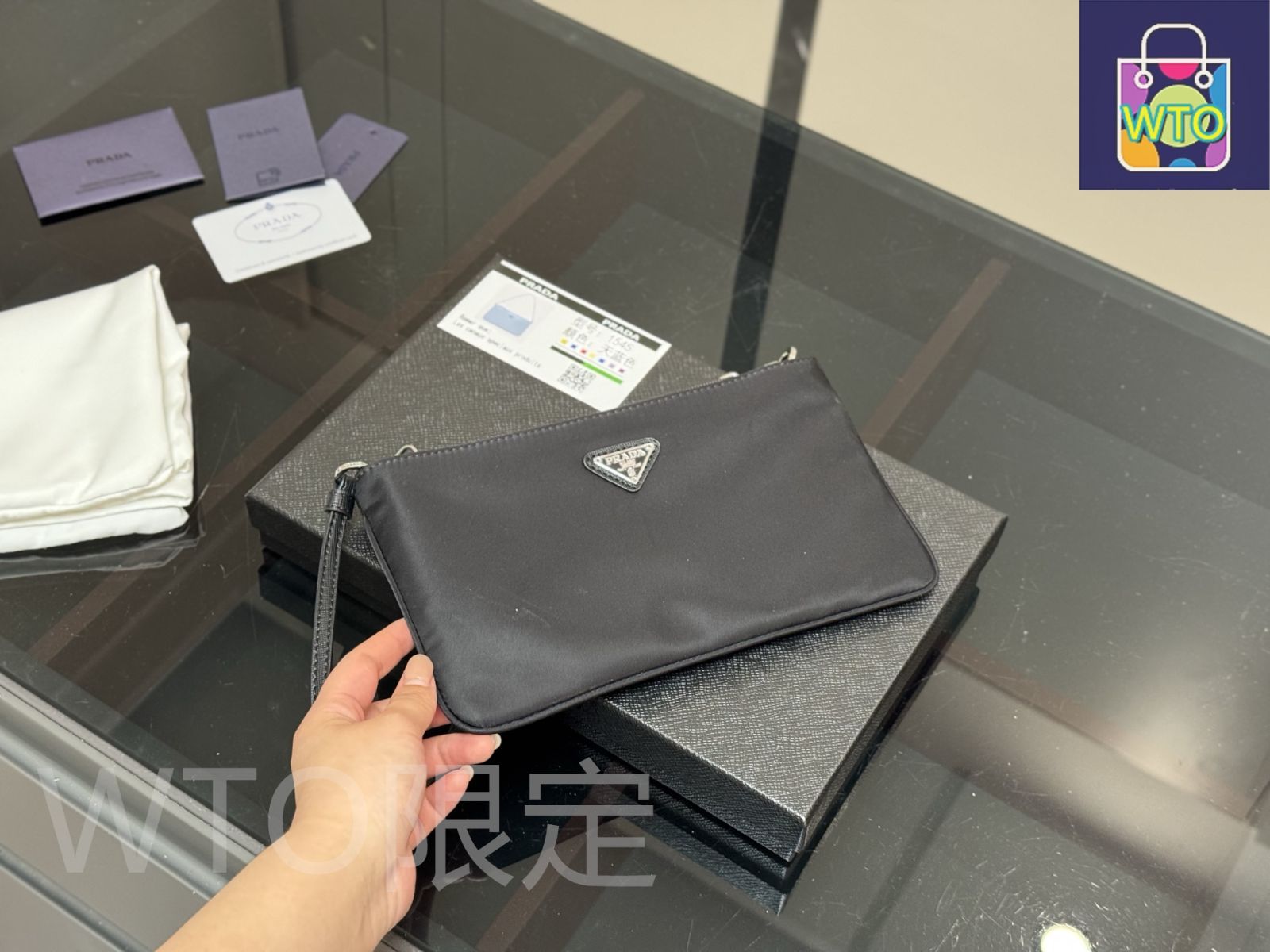 K【新品未使用】また値下げ!PRADA⭐︎ 今日特価】Prada プラダ 高級感溢れるデザイン - メルカリ