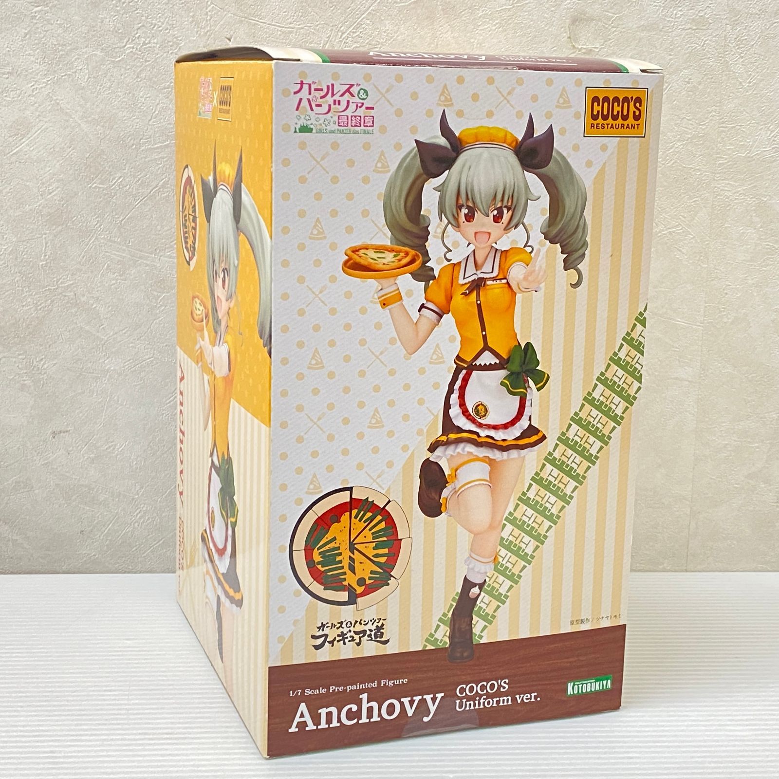 ガールズ&パンツァー 最終章×COCO'S アンチョビ ココス制服ver