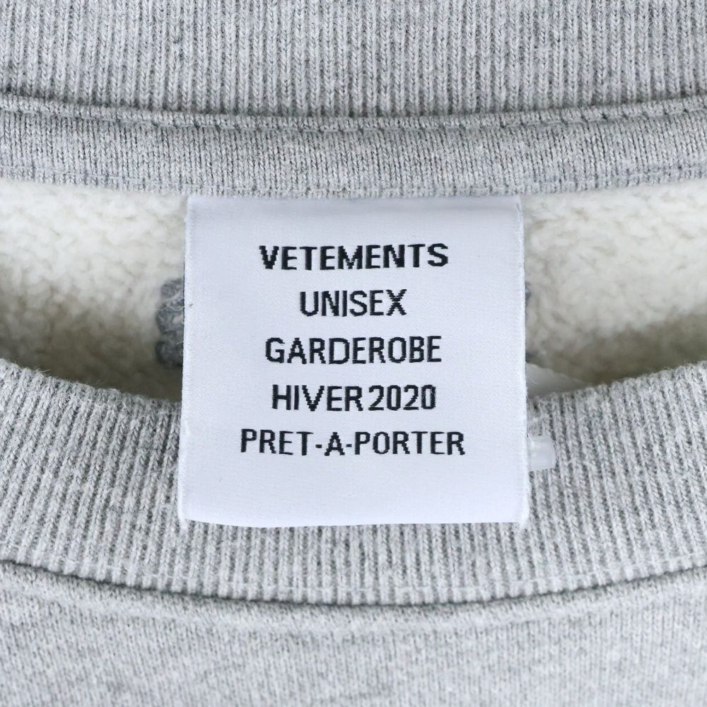 VETEMENTS